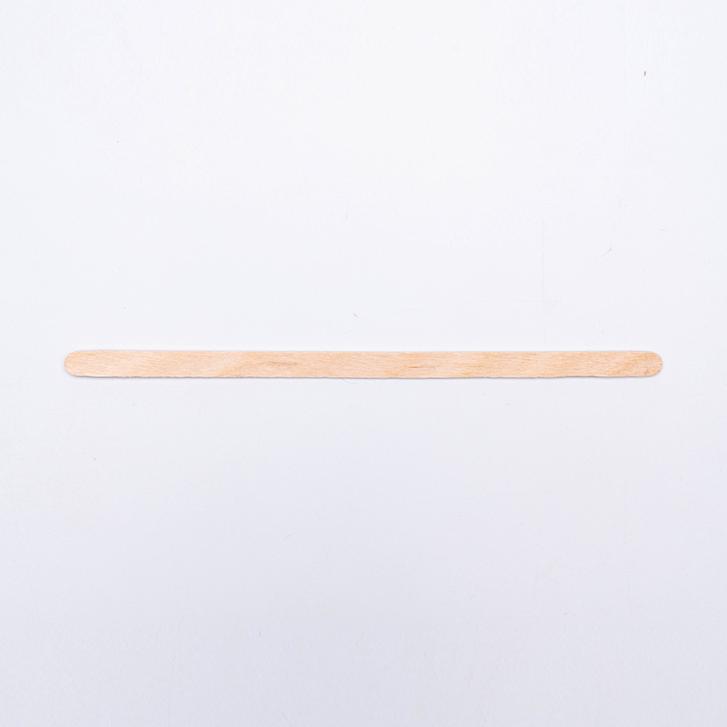 Puiset pöytäastiat